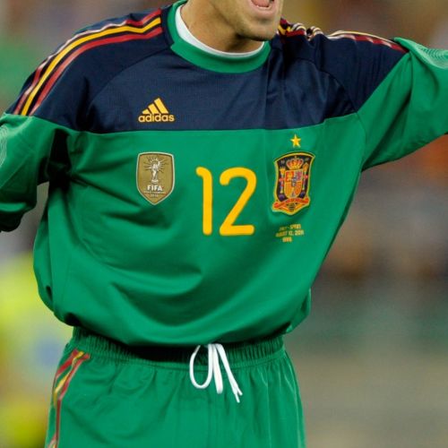 Spain 2011 GK 1 Kit